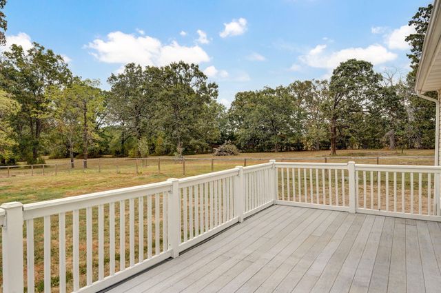 36 Trail Of Tears Drive, Marshfield, MO 65706