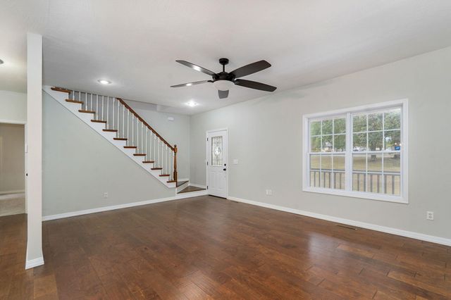 36 Trail Of Tears Drive, Marshfield, MO 65706