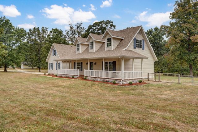 36 Trail Of Tears Drive, Marshfield, MO 65706