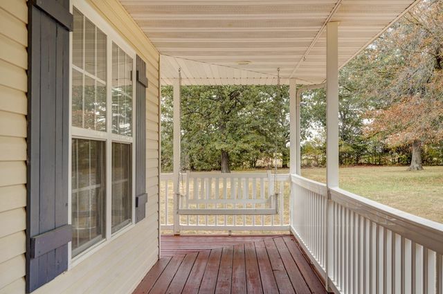 36 Trail Of Tears Drive, Marshfield, MO 65706