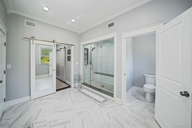 577 Oak Avenue, Bohemia, NY 11716