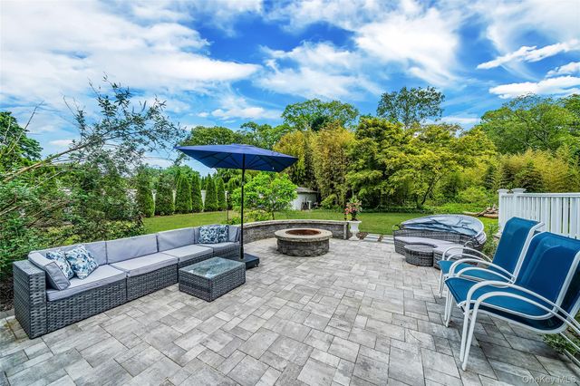 577 Oak Avenue, Bohemia, NY 11716