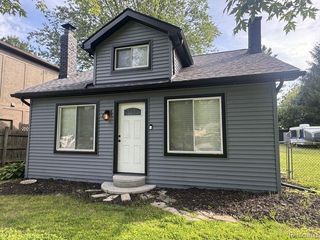 28150 Hiller Street, Harrison Charter Township, MI 48045