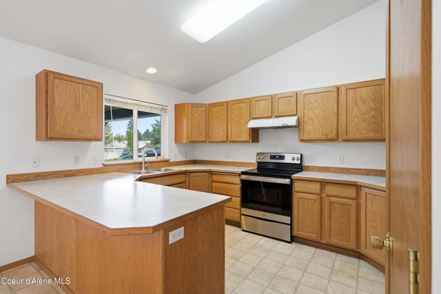 1141 N Bainbridge St, Post Falls, ID 83854