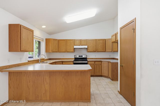 1141 N Bainbridge St, Post Falls, ID 83854