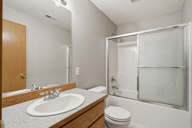 1141 N Bainbridge St, Post Falls, ID 83854