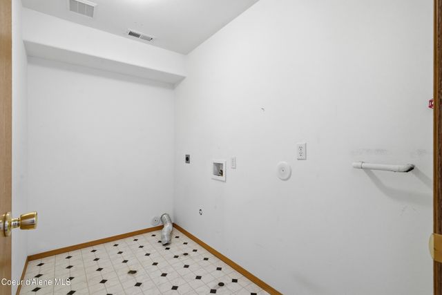 1141 N Bainbridge St, Post Falls, ID 83854