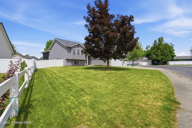 1141 N Bainbridge St, Post Falls, ID 83854