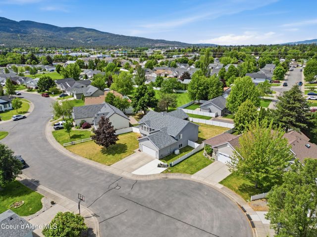 1141 N Bainbridge St, Post Falls, ID 83854