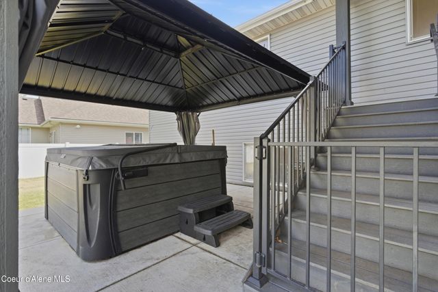 1141 N Bainbridge St, Post Falls, ID 83854