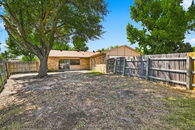 411 Clear Creek Lane, Coppell, TX 75019