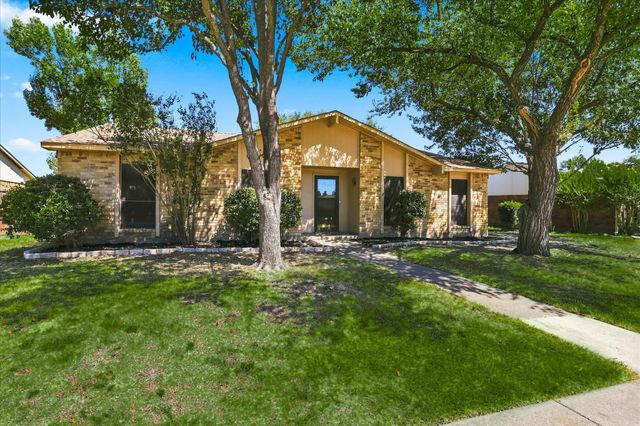 411 Clear Creek Lane, Coppell, TX 75019