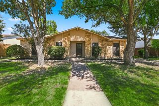 411 Clear Creek Lane, Coppell, TX 75019