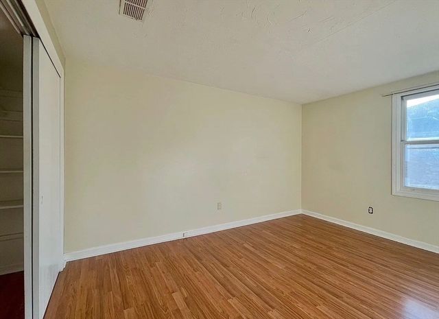 350 Neponset L, Canton, MA 02021