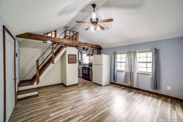 297 Chaparral Dr, Bandera, TX 78003