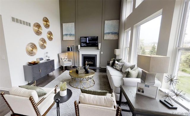 28341 Alycekay Street, Farmington, MI 48334