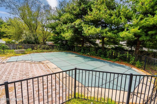 1090 Bennetts Mills Road, Jackson, NJ 08527