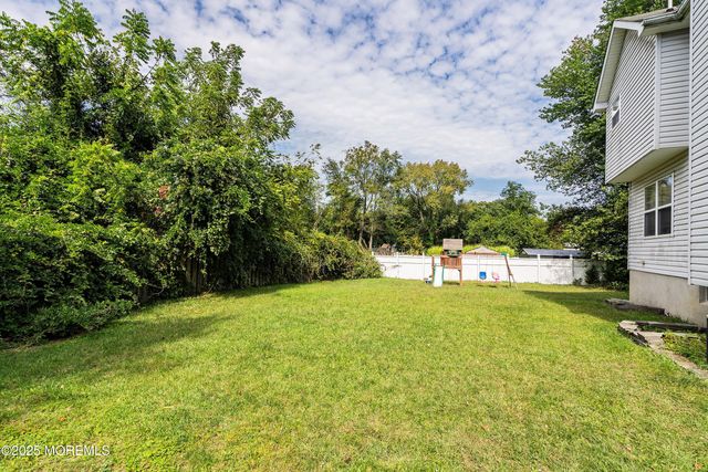 1090 Bennetts Mills Road, Jackson, NJ 08527