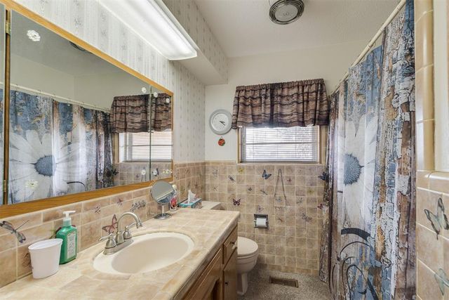 605 SW 69th Street, Oklahoma City, OK 73139