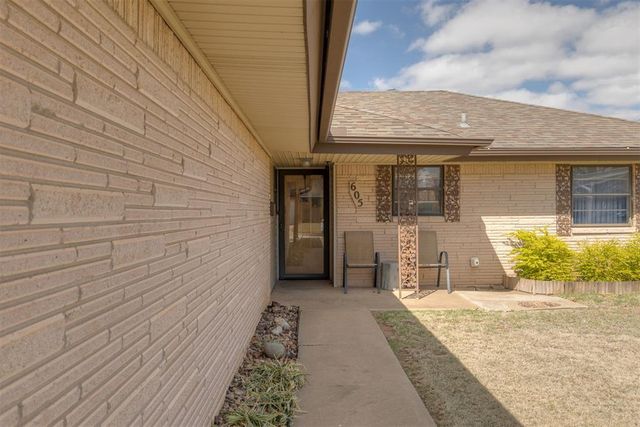 605 SW 69th Street, Oklahoma City, OK 73139