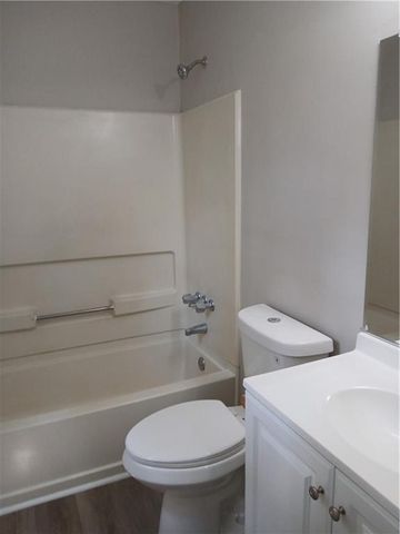 2275 Ramblewood Circle, Decatur, GA 30035