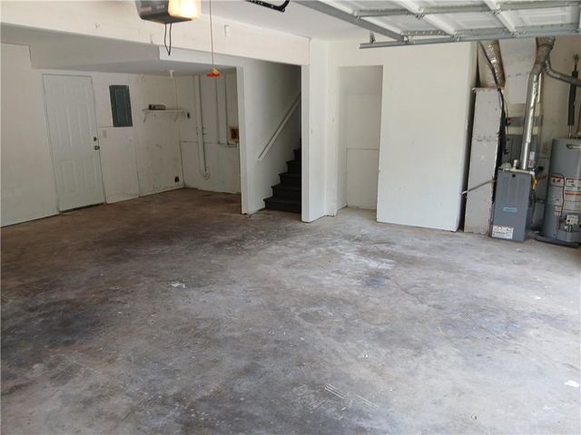 2275 Ramblewood Circle, Decatur, GA 30035