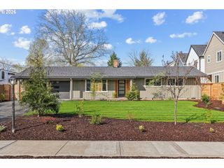 9545 Sw 90th Ave 13, Portland, OR 97223