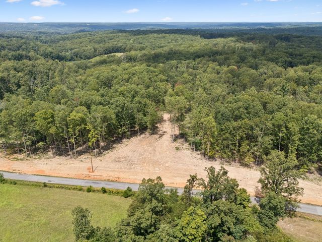 3 Hop Smith Rd, Cumberland Furnace, TN 37051
