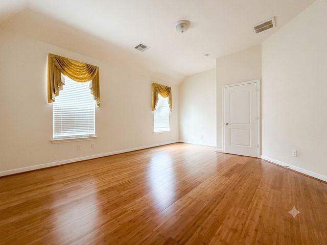 2818 Krenek Court, Rosenberg, TX 77471