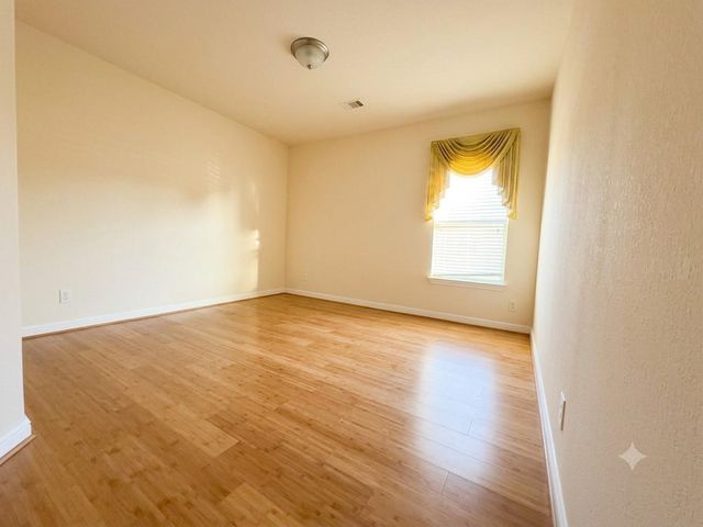 2818 Krenek Court, Rosenberg, TX 77471