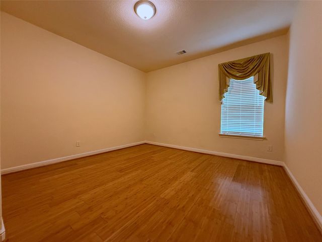 2818 Krenek Court, Rosenberg, TX 77471