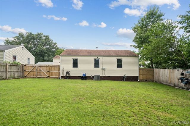 1403 Miles Ave, Hopewell, VA 23860