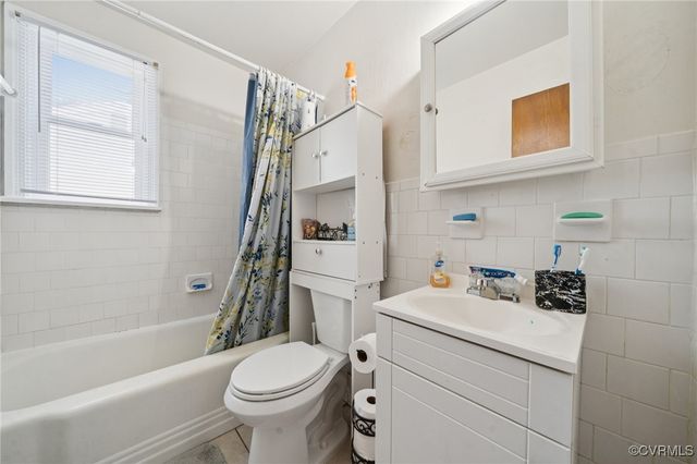 1403 Miles Ave, Hopewell, VA 23860