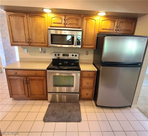 106 Martha Drive, St Clairsville, OH 43950