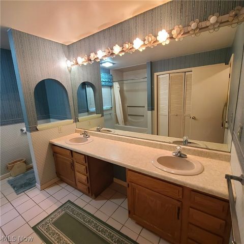 106 Martha Drive, St Clairsville, OH 43950