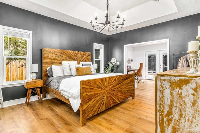 2953 Duke Dr, Gulf Breeze, FL 32563