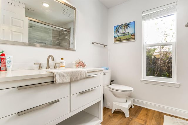 2953 Duke Dr, Gulf Breeze, FL 32563