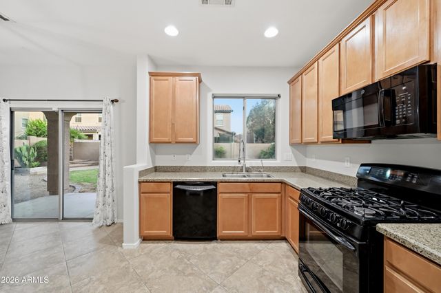2511 W BEVERLY Road, Phoenix, AZ 85041