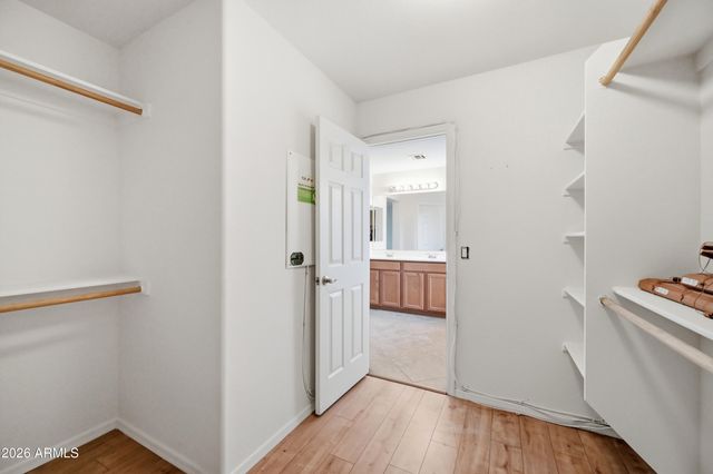 2511 W BEVERLY Road, Phoenix, AZ 85041