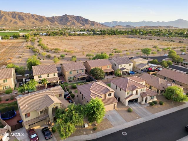 2511 W BEVERLY Road, Phoenix, AZ 85041
