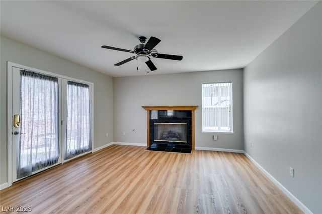 8420 Gillette Street, Las Vegas, NV 89117