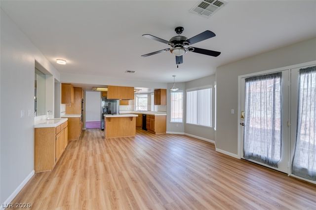 8420 Gillette Street, Las Vegas, NV 89117