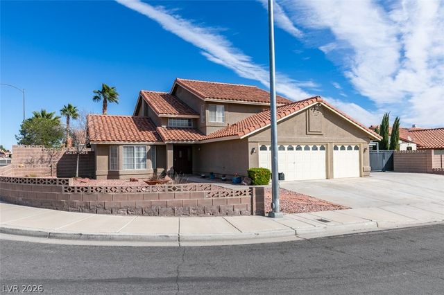 8420 Gillette Street, Las Vegas, NV 89117