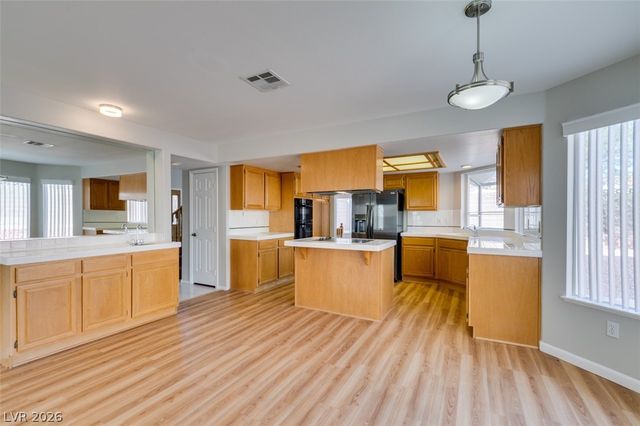 8420 Gillette Street, Las Vegas, NV 89117