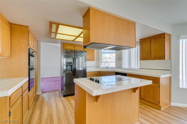 8420 Gillette Street, Las Vegas, NV 89117