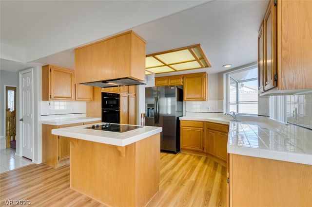 8420 Gillette Street, Las Vegas, NV 89117