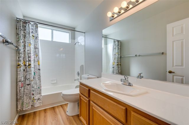 8420 Gillette Street, Las Vegas, NV 89117