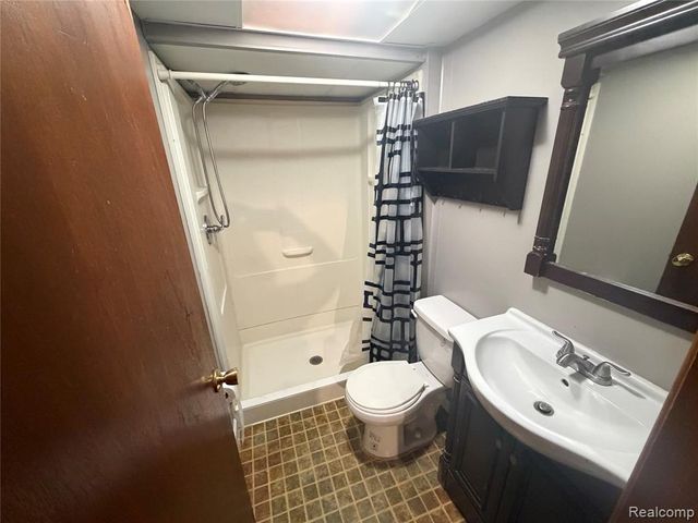 7970 Campbell Street, Taylor, MI 48180