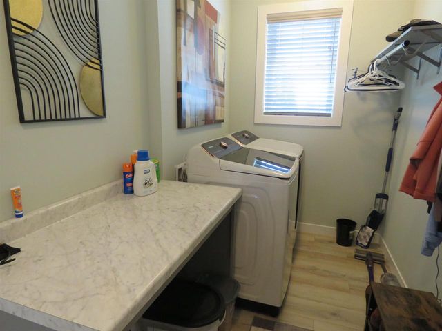 211 Linden Lane, Fox Lake, WI 53933