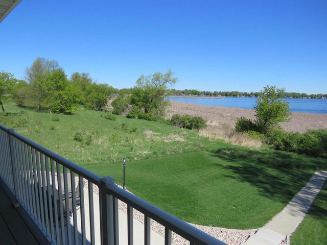 211 Linden Lane, Fox Lake, WI 53933
